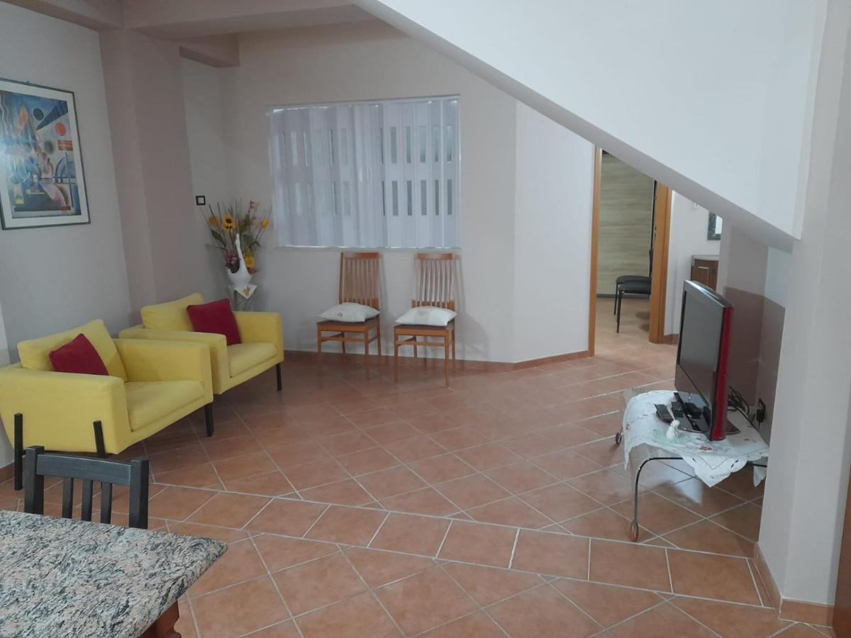 Casa Vacanze A 2 Minuti Dal Mare Авола Экстерьер фото